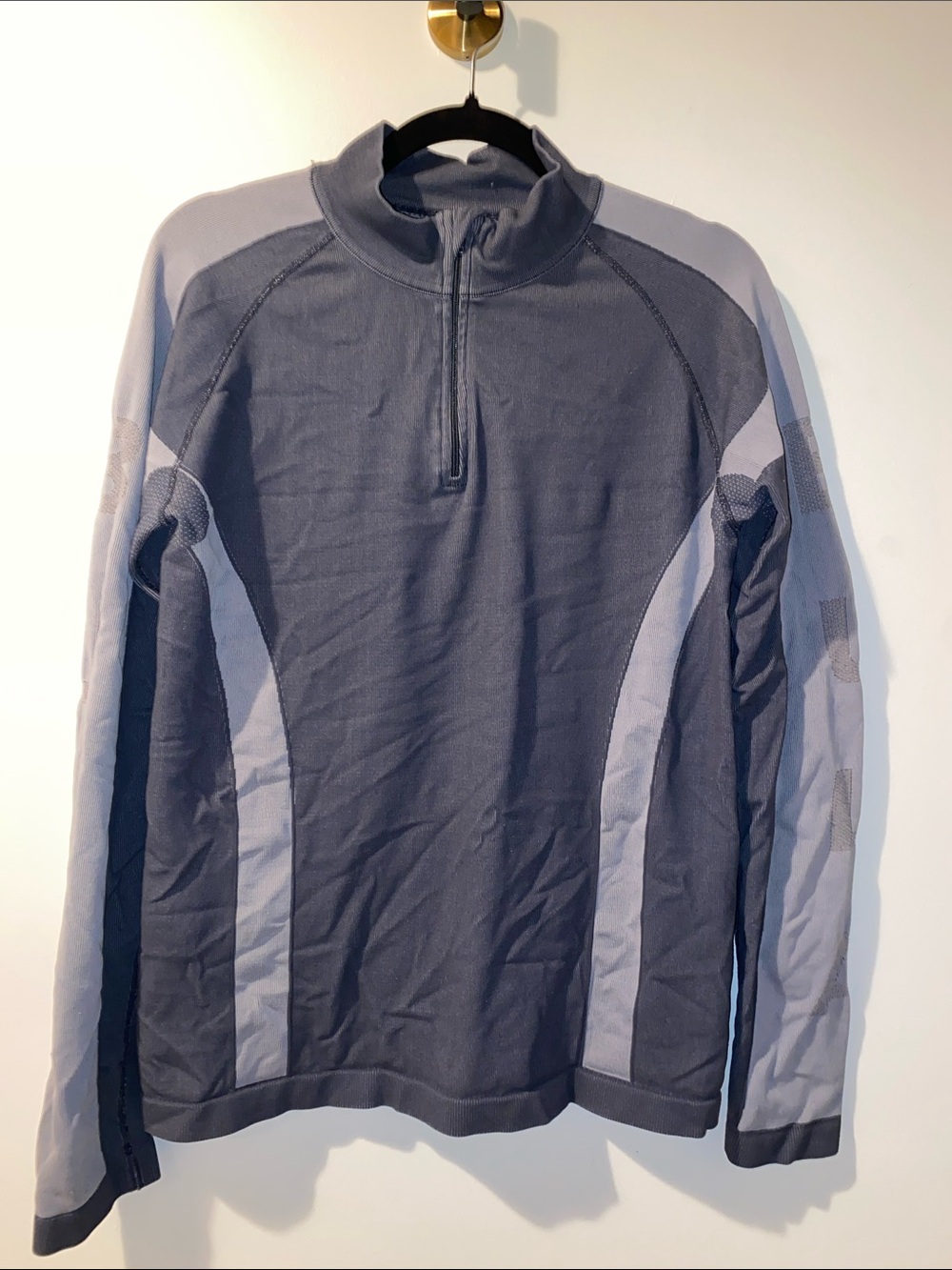 Bula thermal quarter-Zip Pullover in Charcoal and Light Gray